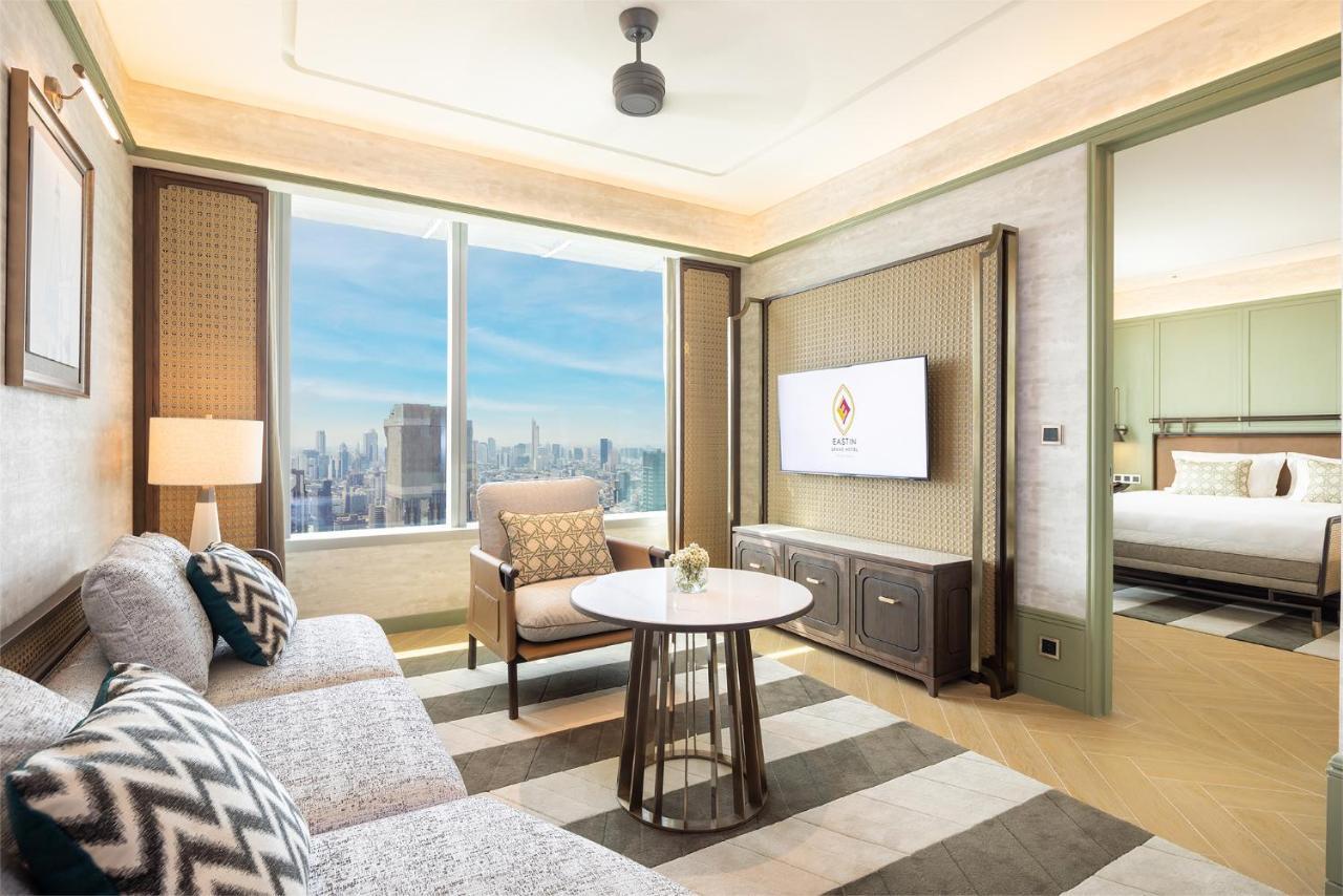 Eastin Grand Hotel Phayathai Bangkok Esterno foto A suite at the hotel
