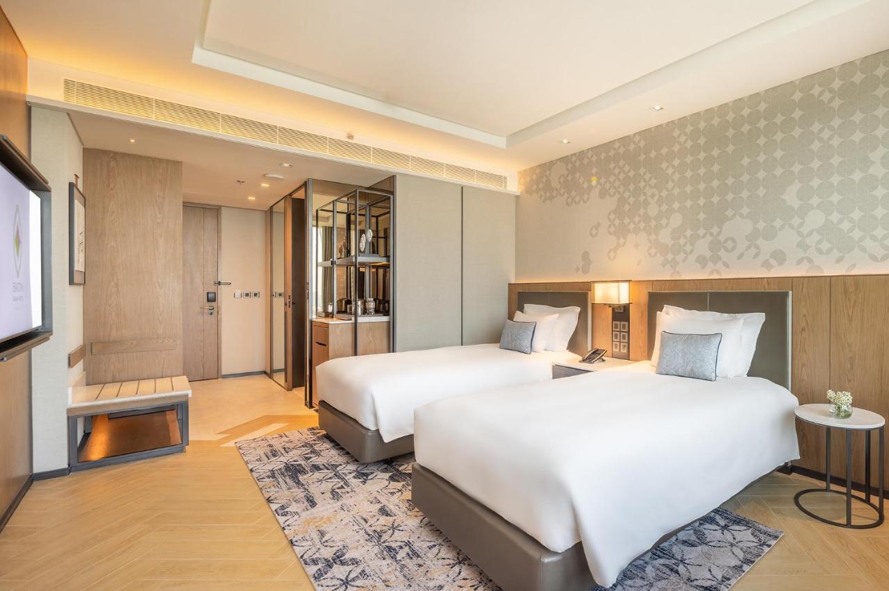Eastin Grand Hotel Phayathai Bangkok Esterno foto Deluxe Room