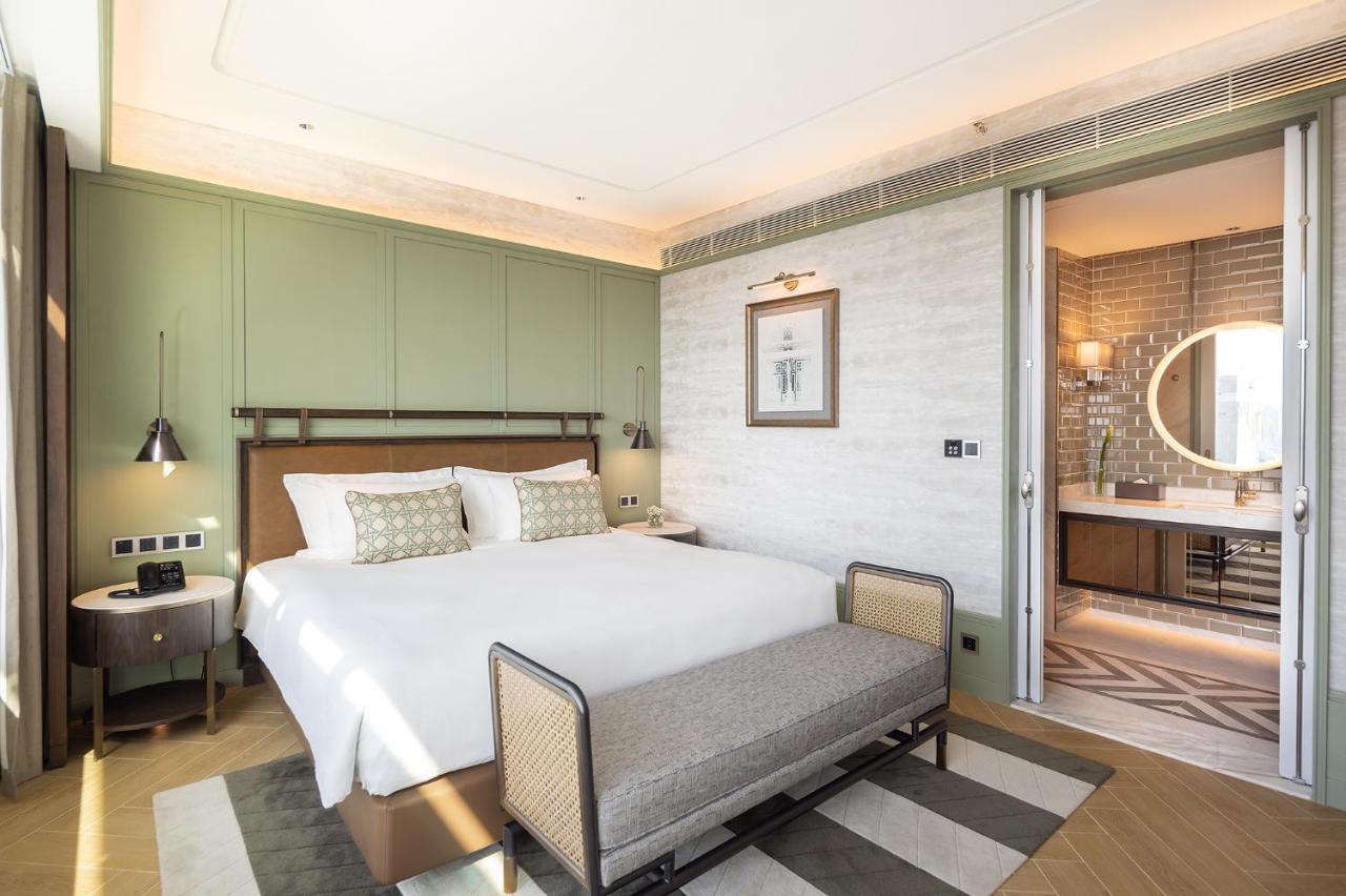 Eastin Grand Hotel Phayathai Bangkok Esterno foto Deluxe Suite