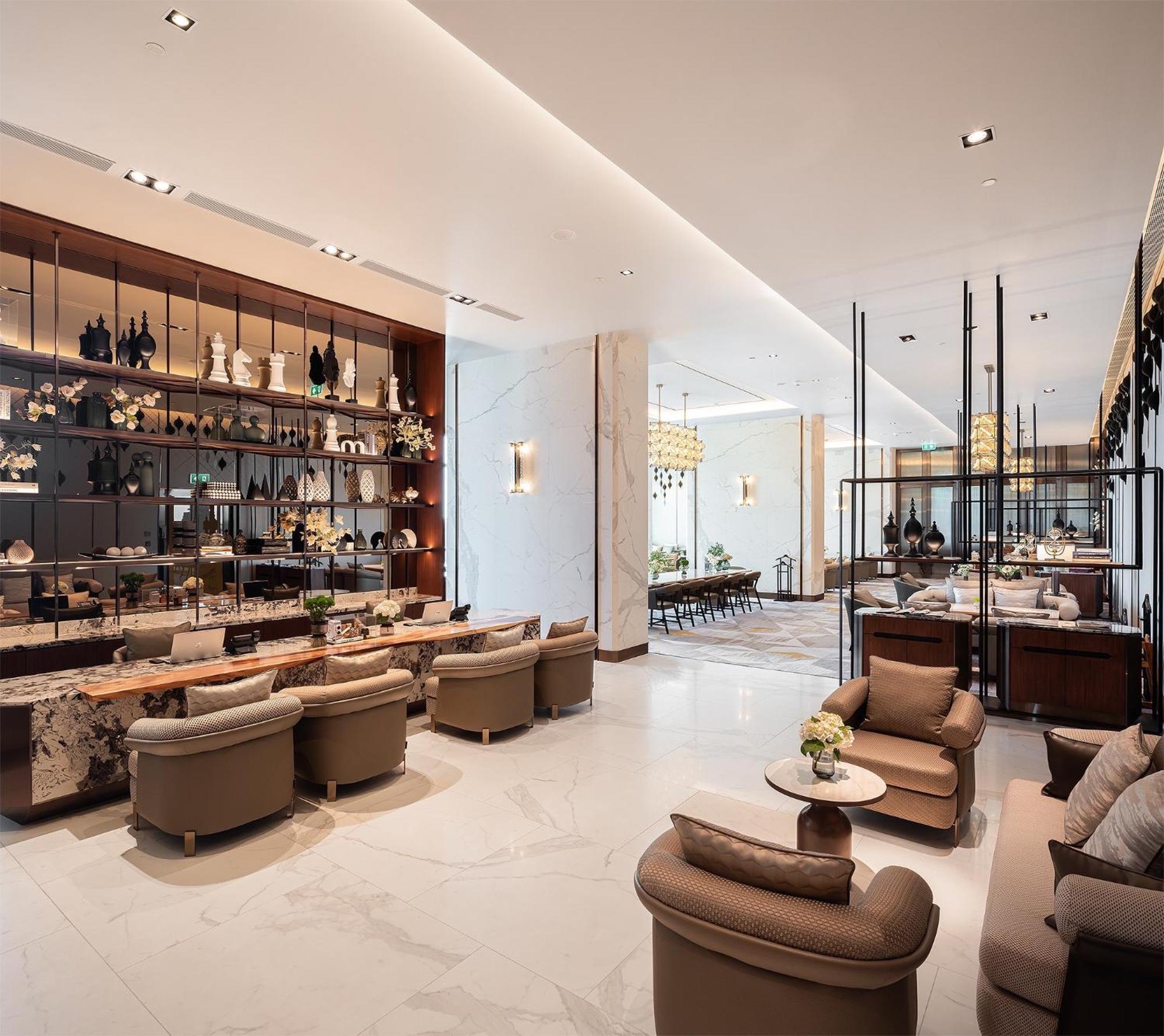 Eastin Grand Hotel Phayathai Bangkok Esterno foto The lounge at the airport