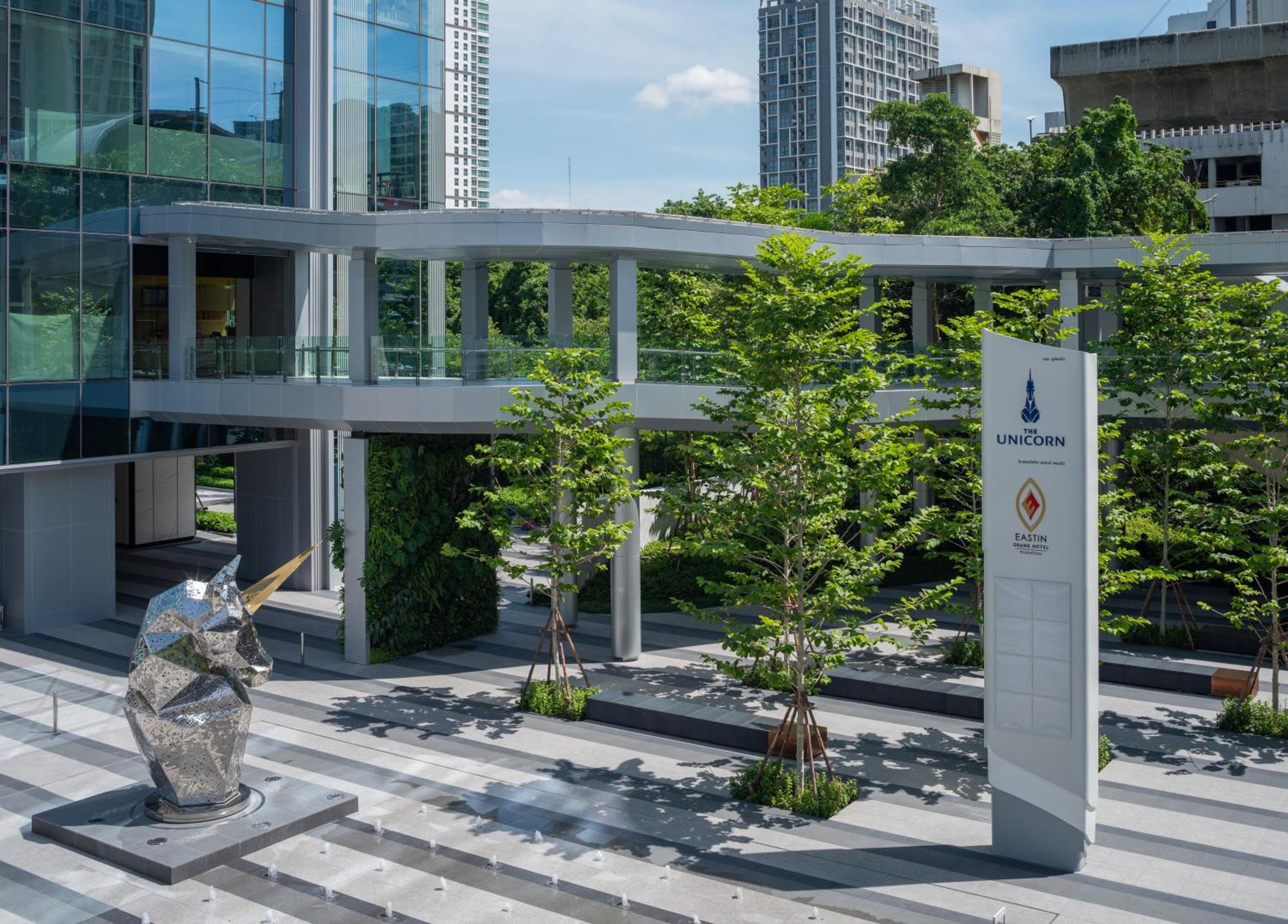 Eastin Grand Hotel Phayathai Bangkok Esterno foto The University of Tokyo